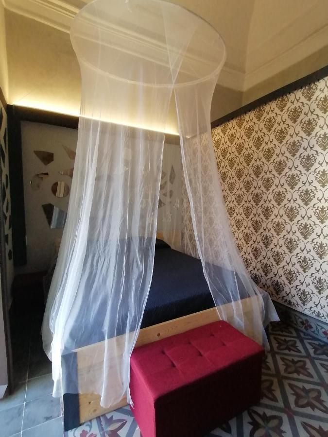 L'Antico Palazzo Rooms Catánia Buitenkant foto