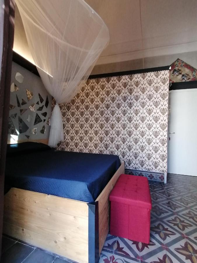 L'Antico Palazzo Rooms Catánia Buitenkant foto